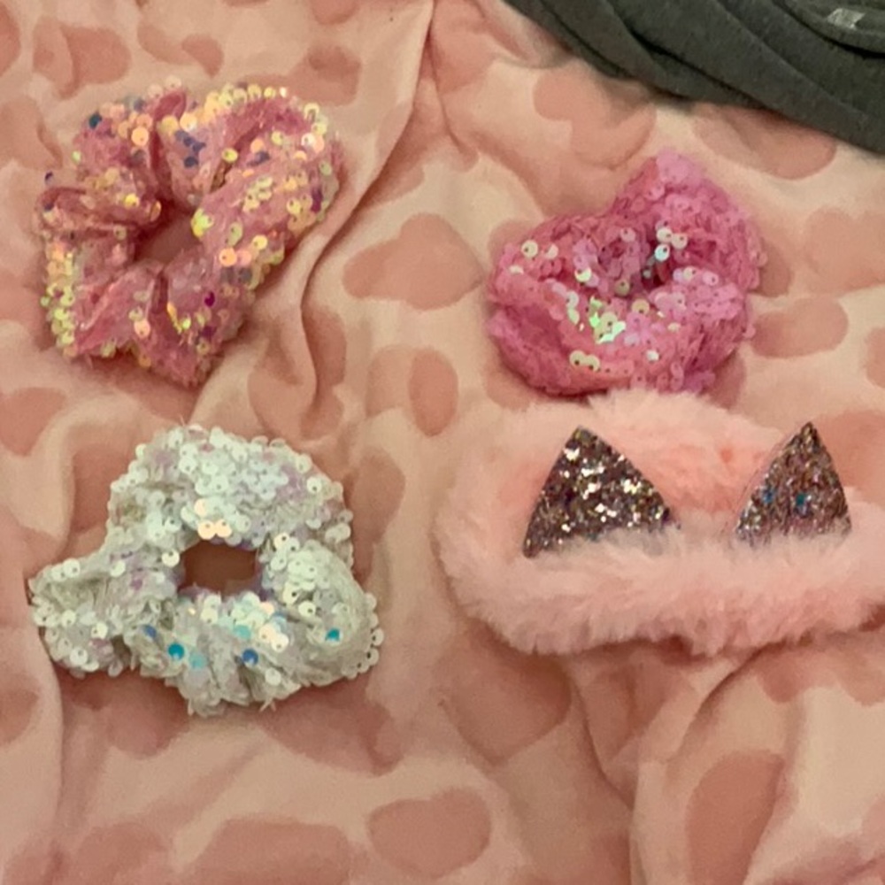 Cute scrunchies for kids